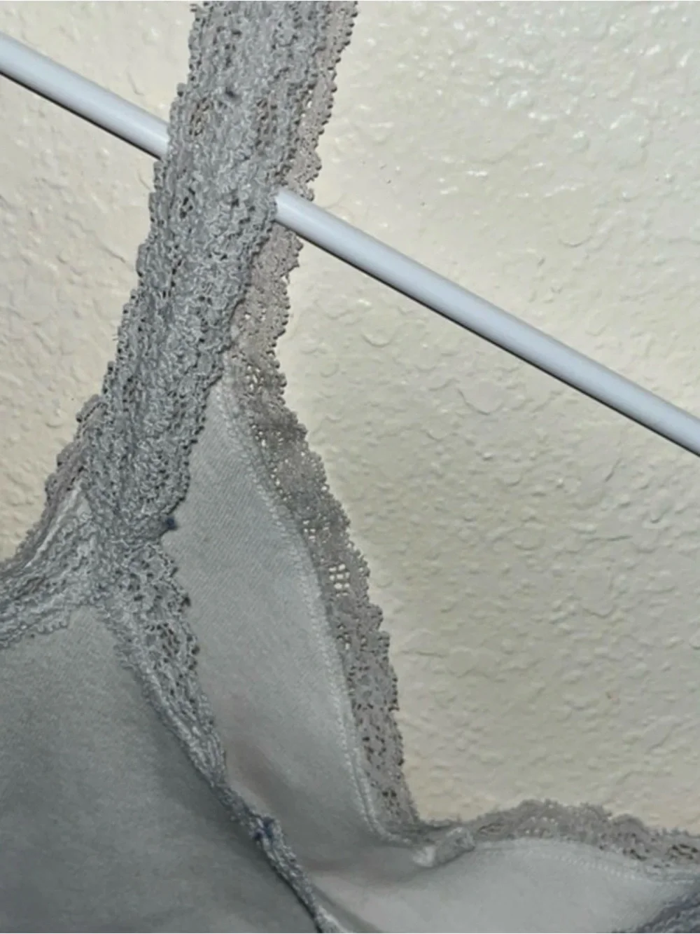 Brandy Melville White Lace-Trim Camisole - Picture 4 of 4